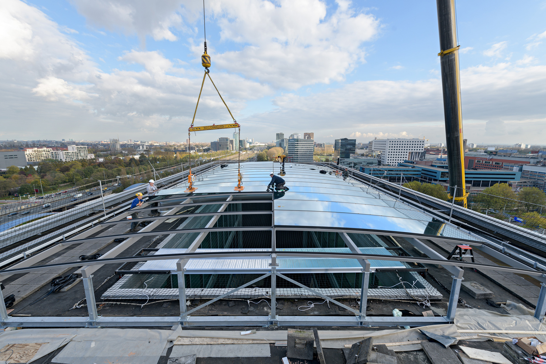 Glaskap Infinity, Amsterdam