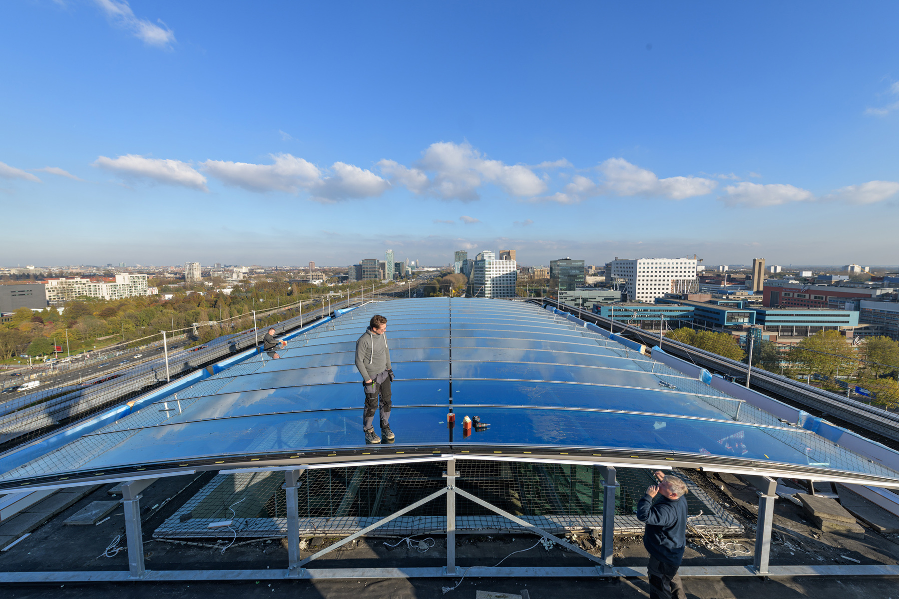 Glaskap Infinity, Amsterdam